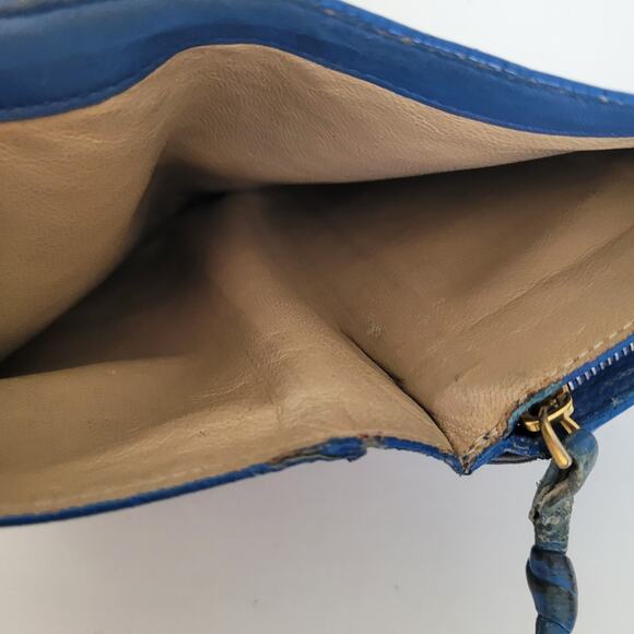 BOTTEGA VENETA Interatiato Woven Leather Bifold Wallet Medium Blue Unisex Soft - Picture 7 of 15